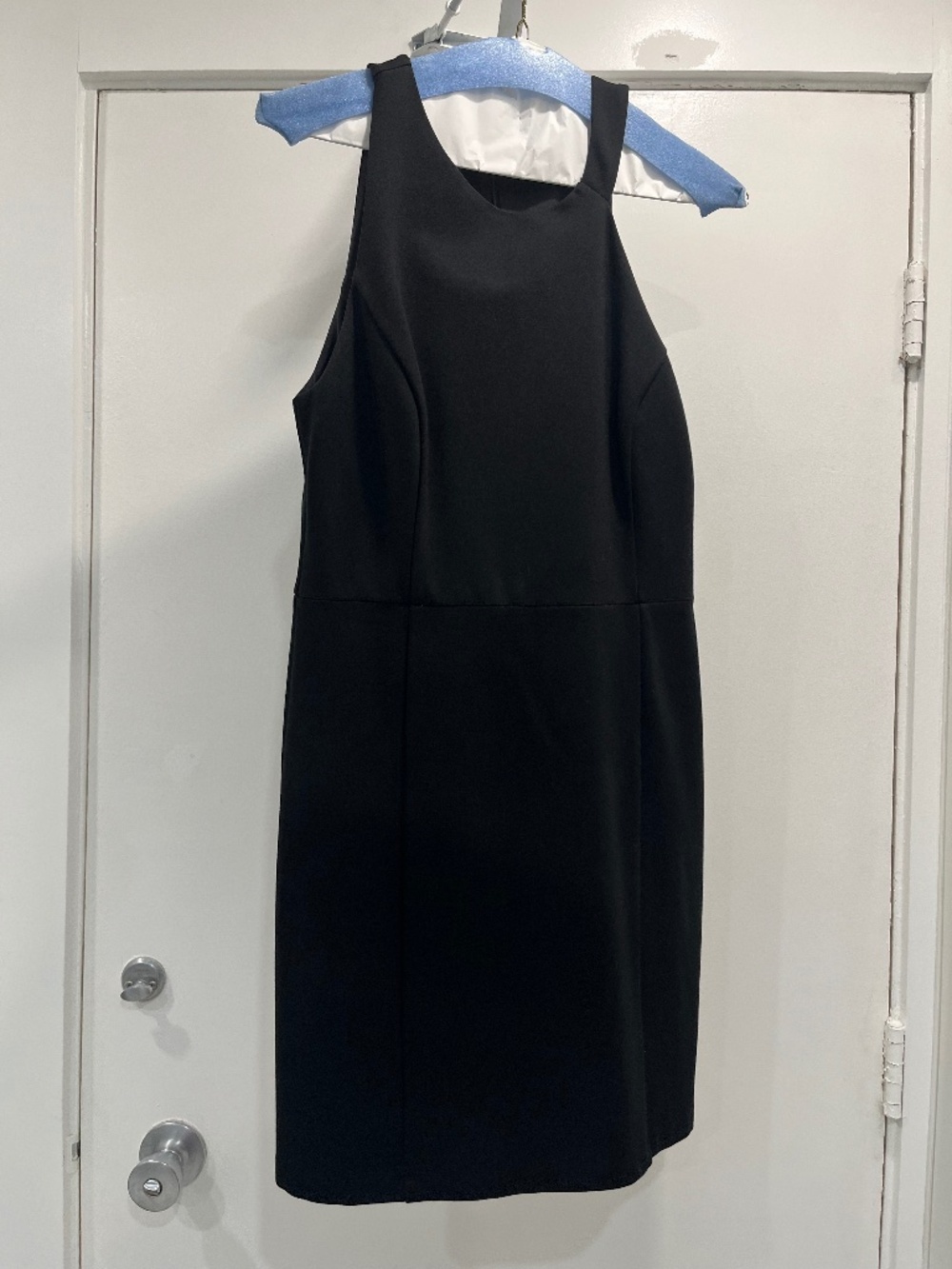 Halston Black Dress. Size 6.